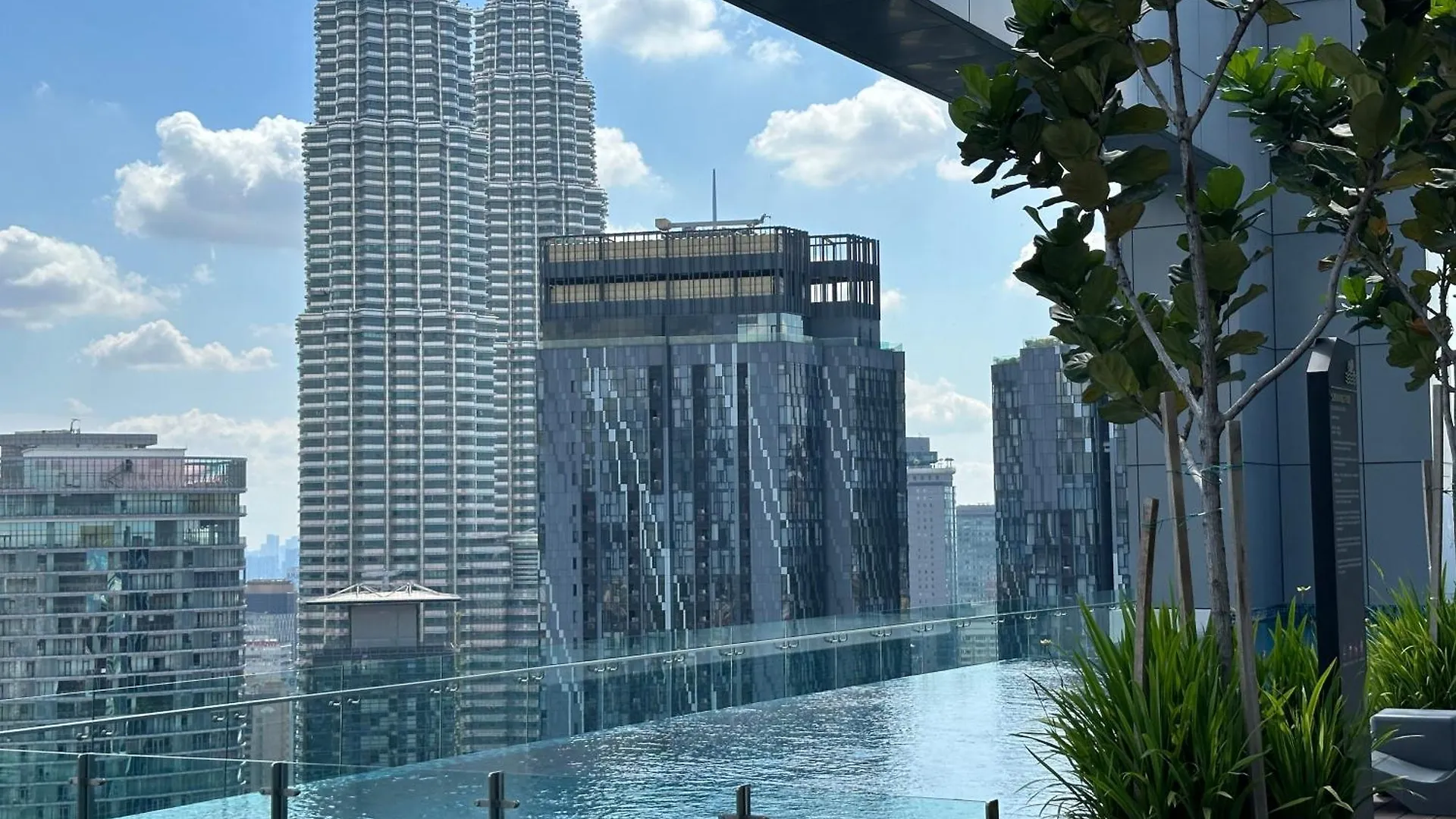 Royce Residences By Romeo Bnb Kuala Lumpur